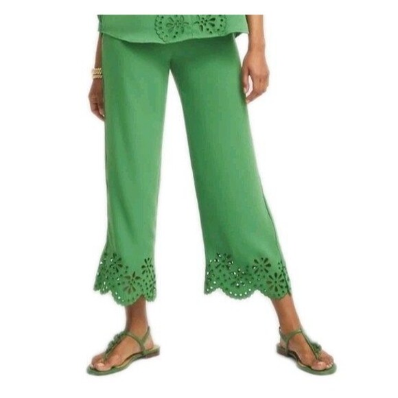 Chico's Wide Leg Crop Pants Kelly Green Eyelet Scallop Hem Sz 8 Preppy NWT $119 - Picture 1 of 14
